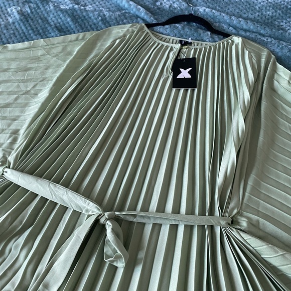 X plus wear NWT Green Pleated Maxi Kaftan Onesize Belted Dress - Picture 8 of 10